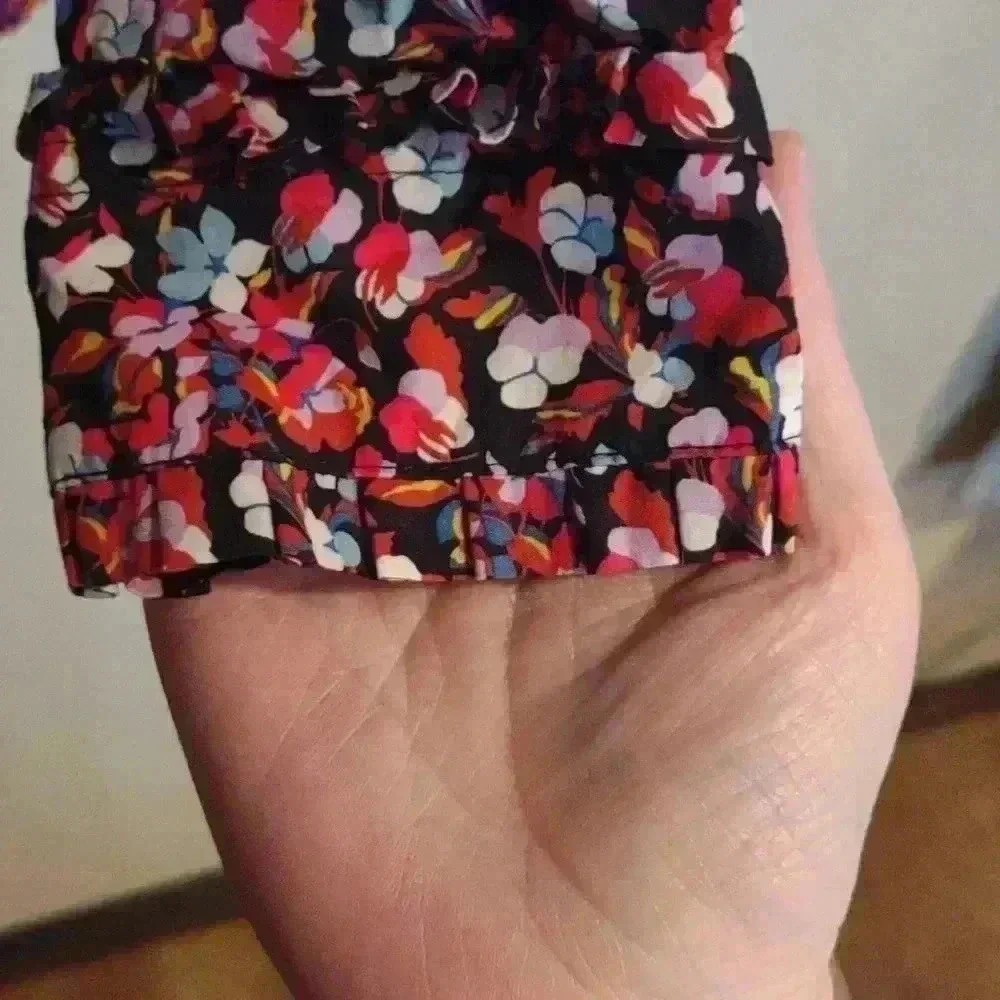 J.Crew Liberty Arts Women's 2 Slim‎ Perfect Sarah floral button down